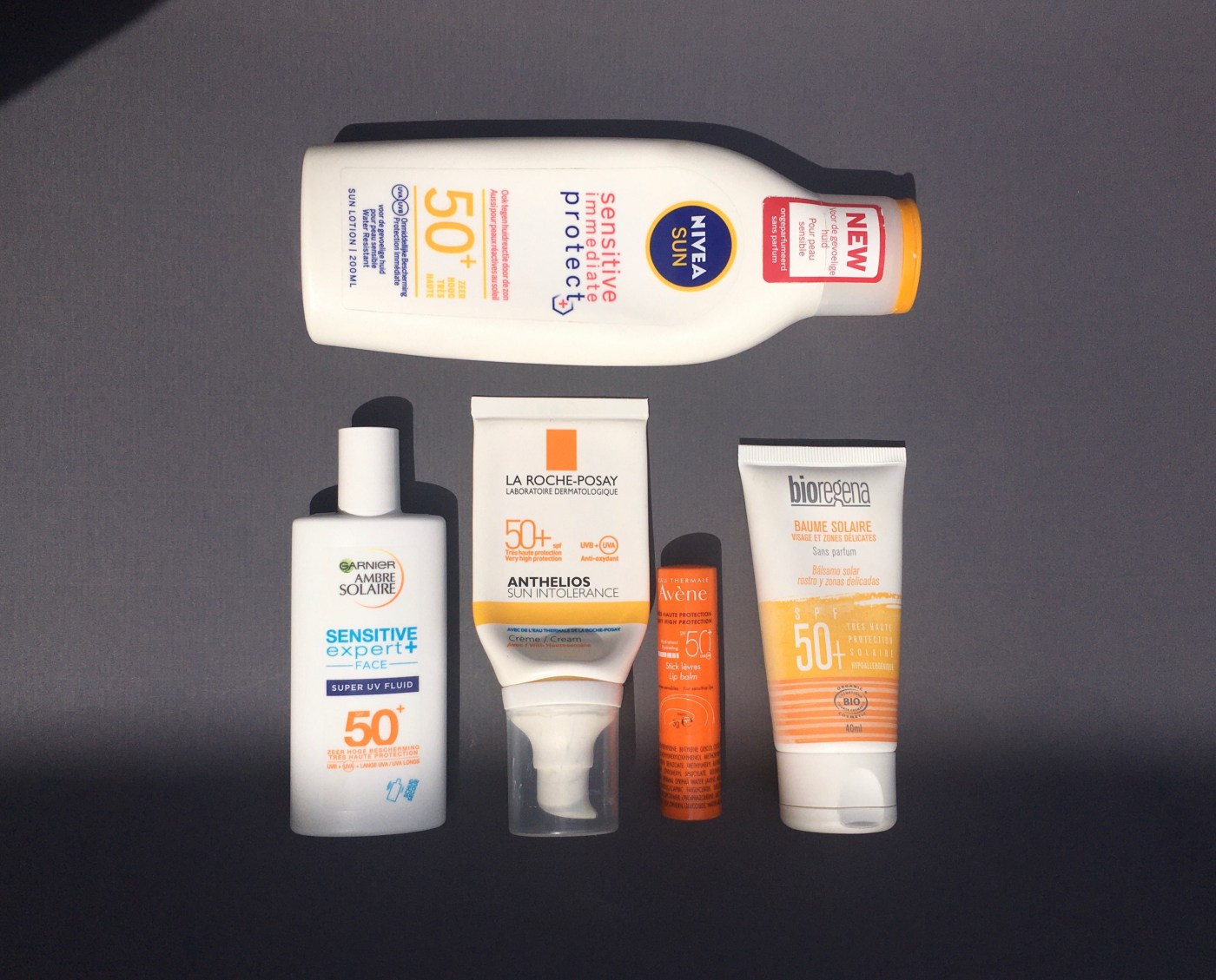 fragrance free sunscreen Nivea Sun Sensitive Immediate Protect+ Garnier Ambre Solaire Sensitive Expert+ Face La Roche-Posay Anthelios Sun Intolerance Avène Bioregena Baume Solaire SPF50+