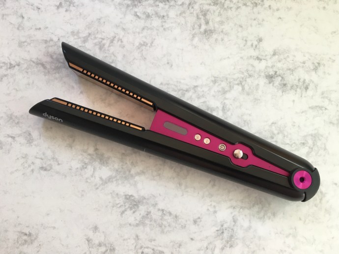 corrale dyson straightener